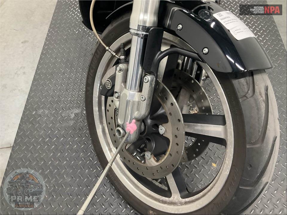 2016 Harley-Davidson VRSCF MUSCLE V-ROD — фото 19