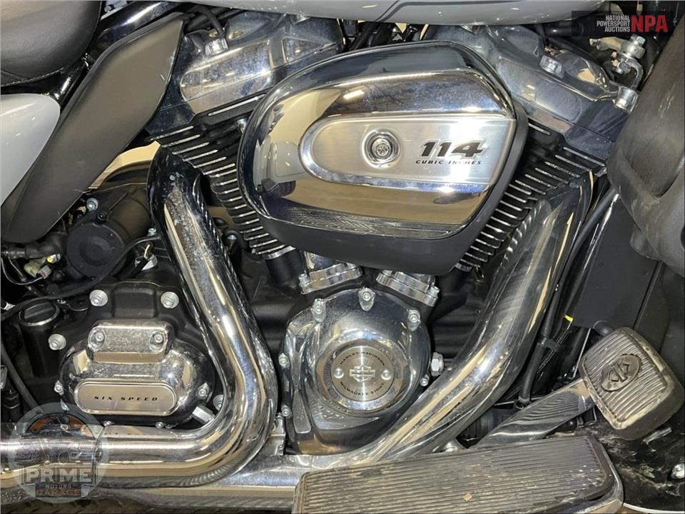 2024 Harley-Davidson FLHTCUTG TRI GLIDE ULTRA CLASSIC — фото 7