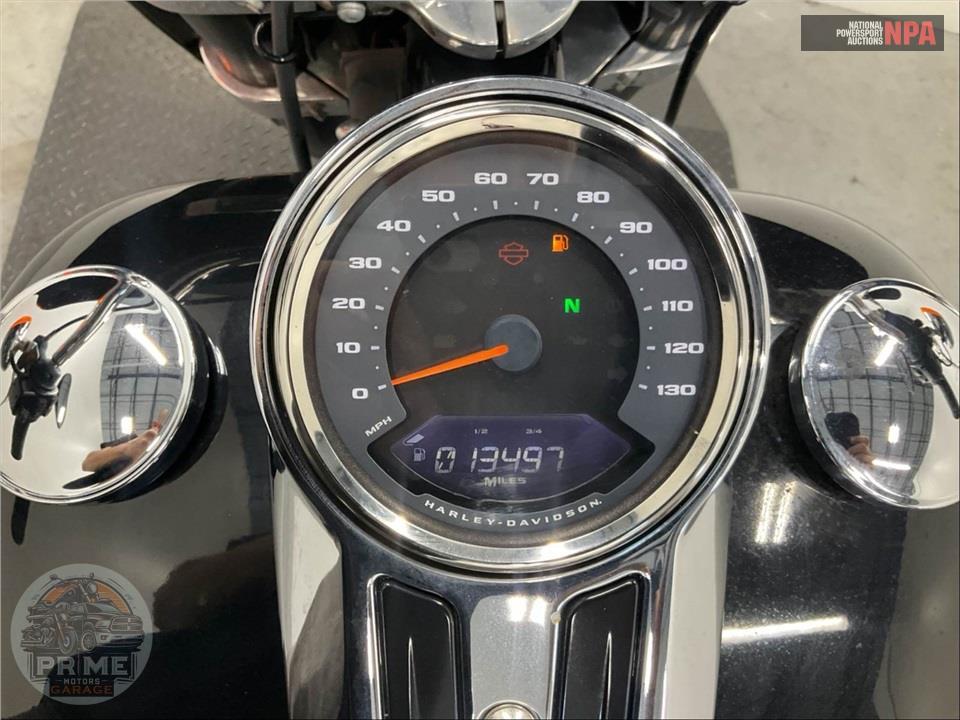 2021 Harley-Davidson FLSB SPORT GLIDE — фото 5