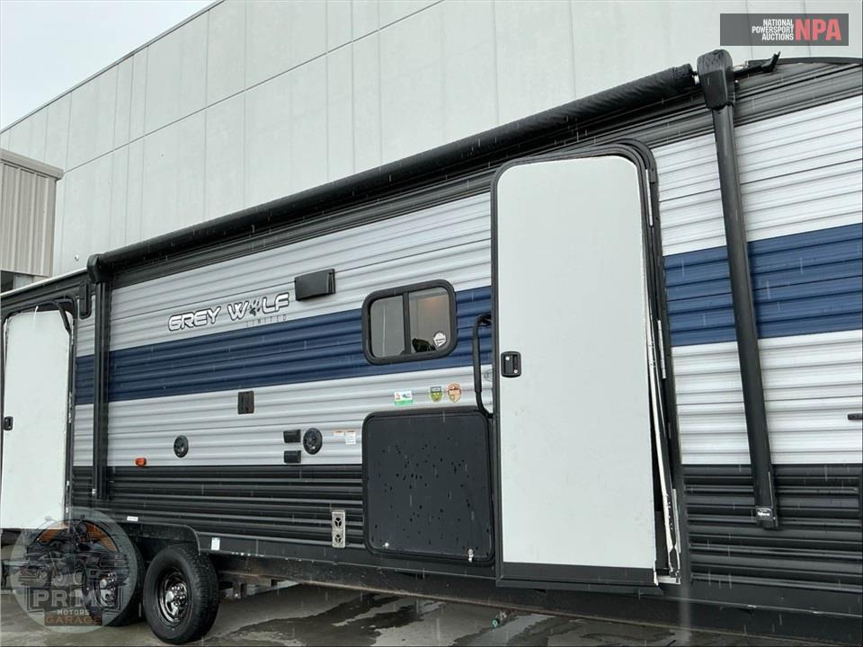 2020 Cherokee By Forest River M-27RR - GREY WOLF TOY HAULER SERIES — фото 40