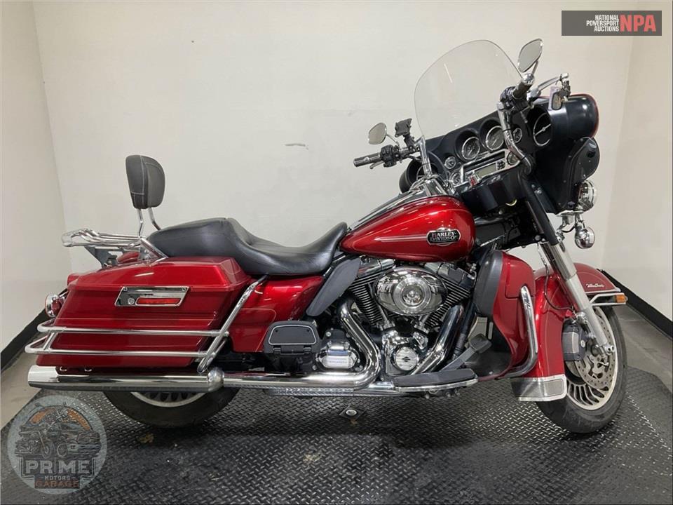 2013 Harley-Davidson FLHTCU UL CLSC EL GLIDE — фото 1