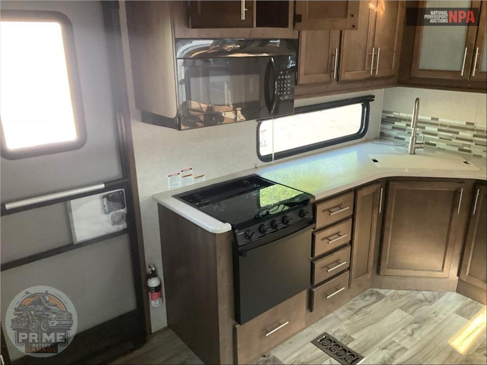 2018 Keystone Rv M-367 FLS - COUGAR FIFTH WHEEL SERIES — фото 17
