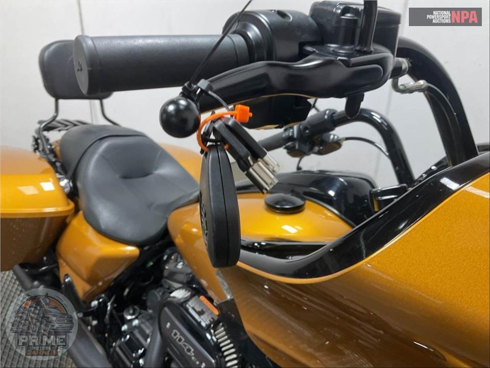 2023 Harley-Davidson FLTRXS ROAD GLIDE SPECIAL — фото 12