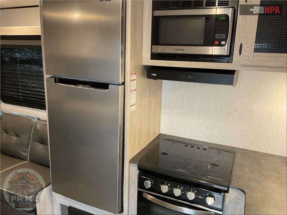 2021 Heartland Rvs M-240RB - PROWLER SERIES — фото 17