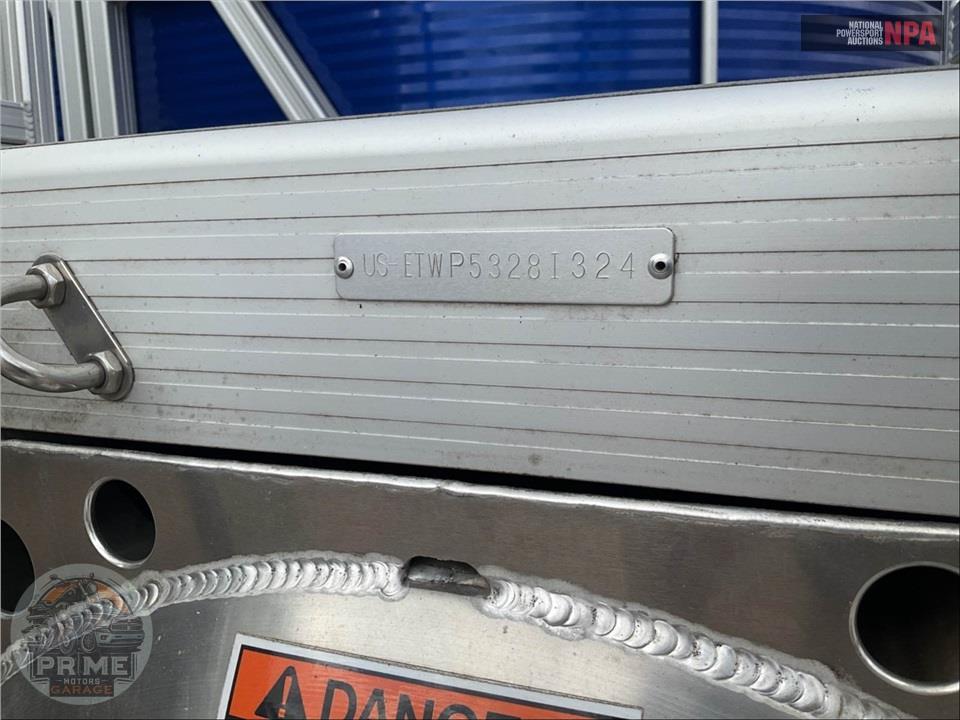 2024 Bennington Pontoons 22 SVF W/SPS S SERIES L=24/E=1 150HP YAMAHA OB — фото 33