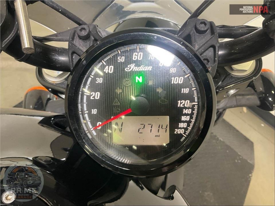 2020 Indian Motorcycle SCOUT BOBBER SIXTY — фото 5