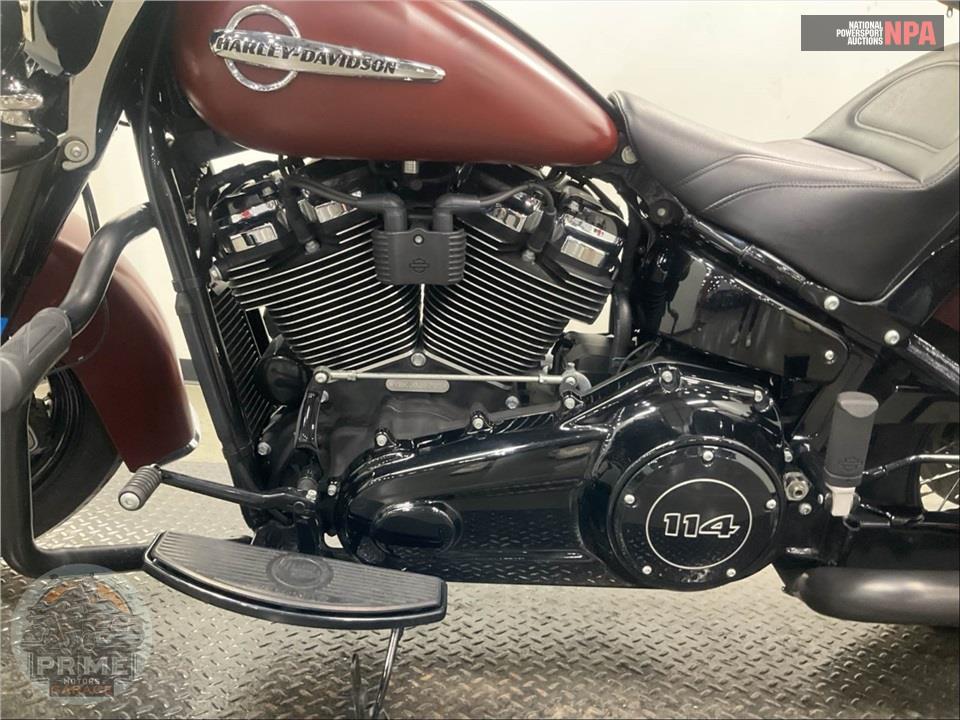 2018 Harley-Davidson FLHCS HERITAGE CLASSIC 114 — фото 7