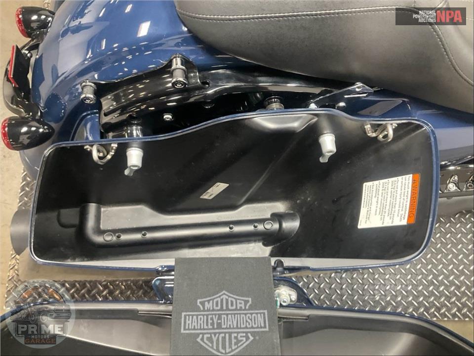 2019 Harley-Davidson FLTRXS ROAD GLIDE SPECIAL — фото 19