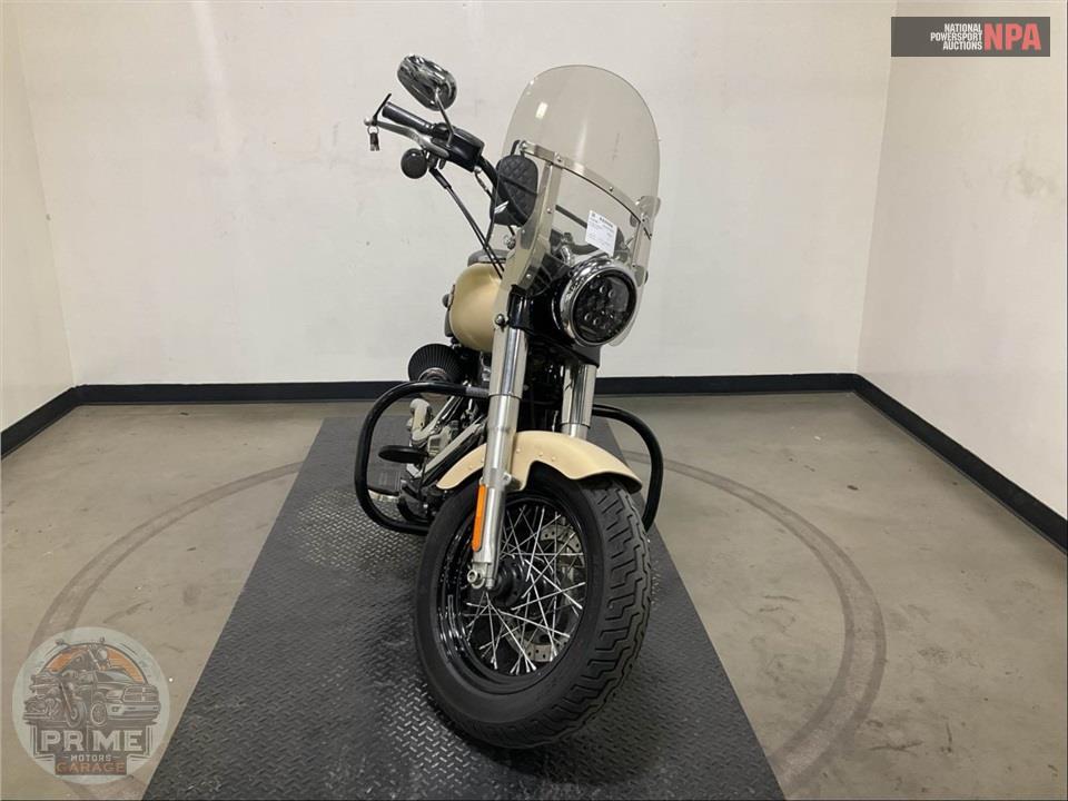 2015 Harley-Davidson FLS SOFTAIL SLIM — фото 2