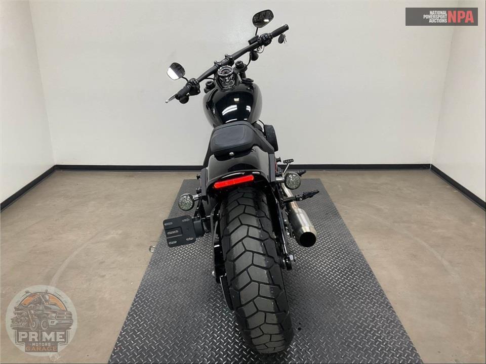 2023 Harley-Davidson FXFBS FAT BOB 114 — фото 4