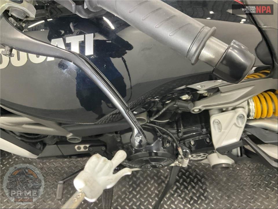 2022 Ducati XDIAVEL DARK — фото 19