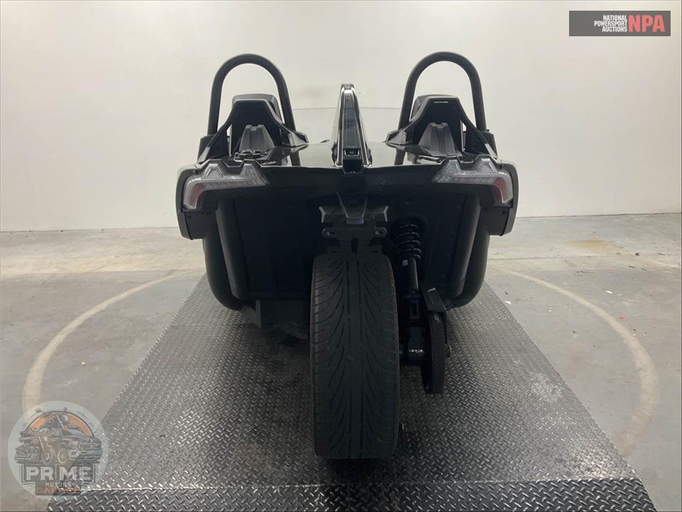 2023 Polaris SLINGSHOT S WITH TECHNOLOGY PACKAGE 1 AUTODRIVE — фото 4