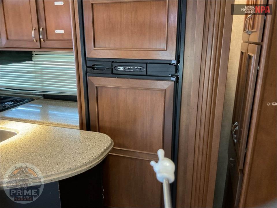 2016 Highland Ridge Rv M-288FLR - ROAMER SERIES — фото 18