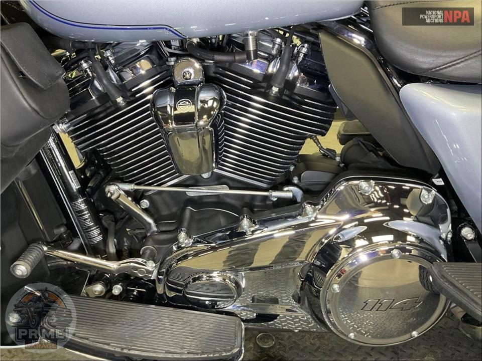 2023 Harley-Davidson FLHTCUTG TRI GLIDE ULTRA CLASSIC — фото 7