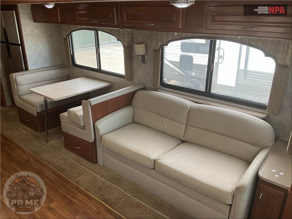 2008 Bounder M-35H FORD 362HP — фото 6