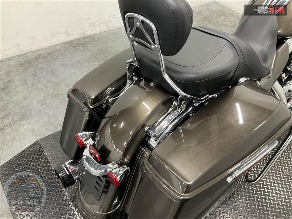 2021 Harley-Davidson FLHX STREET GLIDE — фото 21