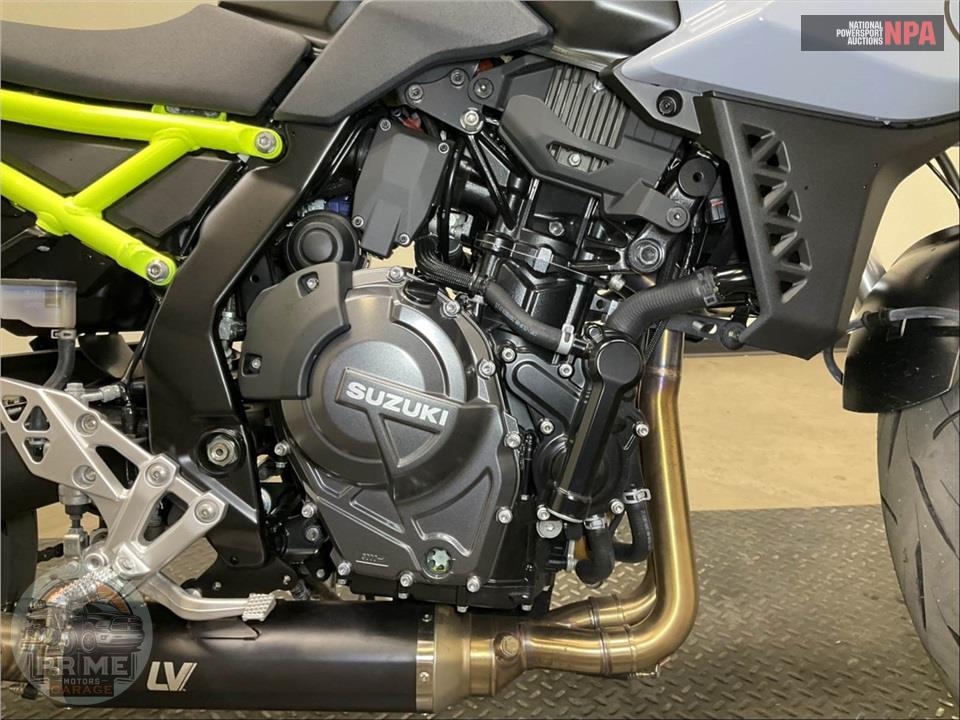 2024 Suzuki GSX800RQM4 GSX-8S — фото 6