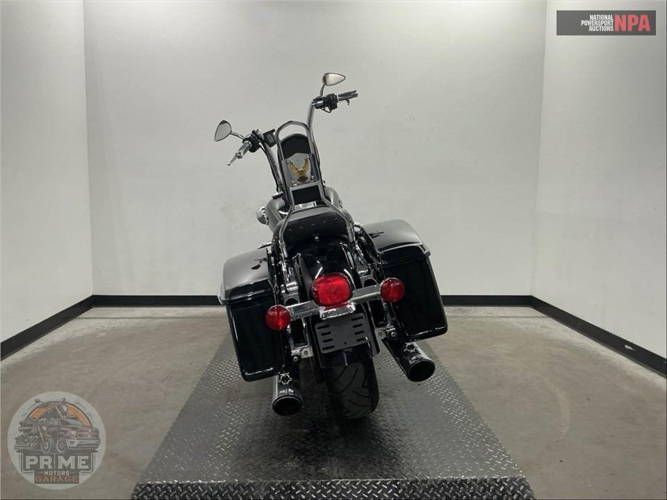 2014 Harley-Davidson FLHR ROAD KING — фото 4
