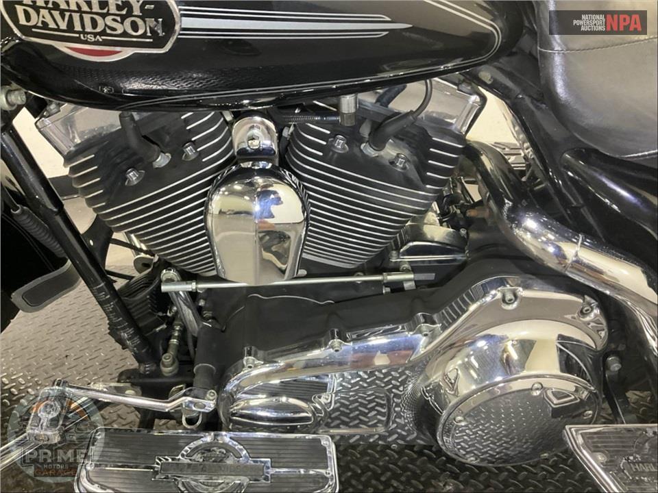 2008 Harley-Davidson FLHTCU ULTRA CLASSIC ELECTRA GLIDE — фото 7