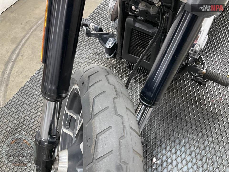 2021 Harley-Davidson FLSB SPORT GLIDE — фото 16