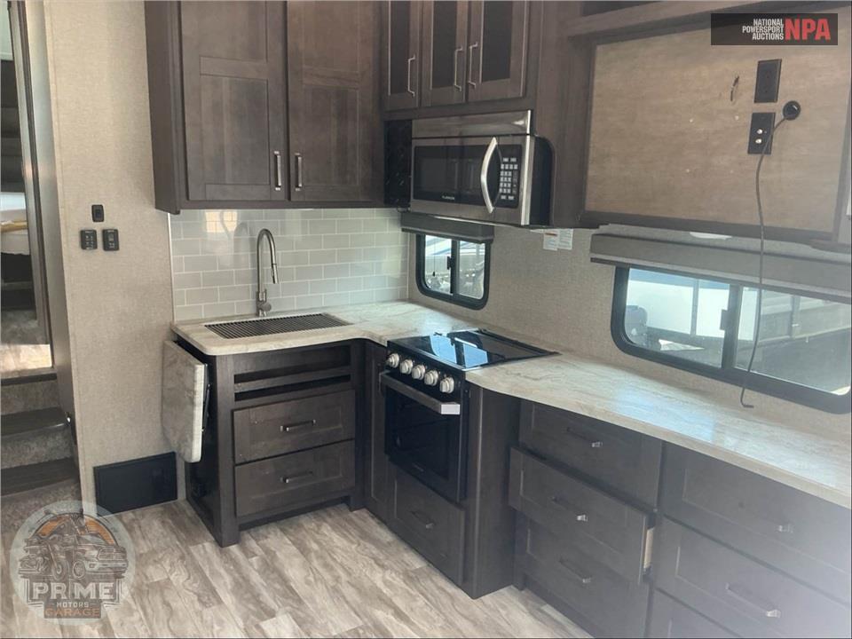 2021 Grand Design Recreational Vehicles M-260RD - REFLECTION FIFTH WHEEL SERIES — фото 9