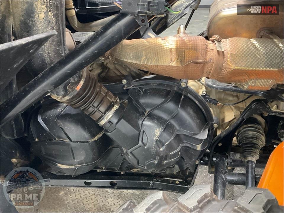 2026 Can-Am COMMANDER MAX XT-P 1000R — фото 9