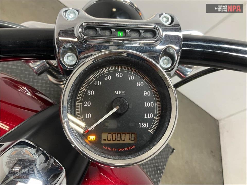 2017 Harley-Davidson FXSB BREAKOUT — фото 5