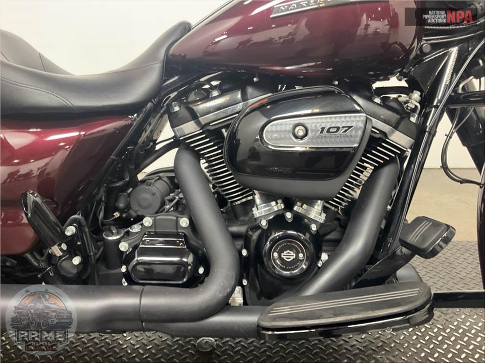 2018 Harley-Davidson FLHXS STREET GLIDE SPECIAL — фото 7