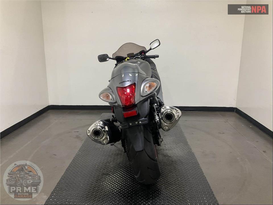 2019 Suzuki GSX1300RAL9 HAYABUSA — фото 4