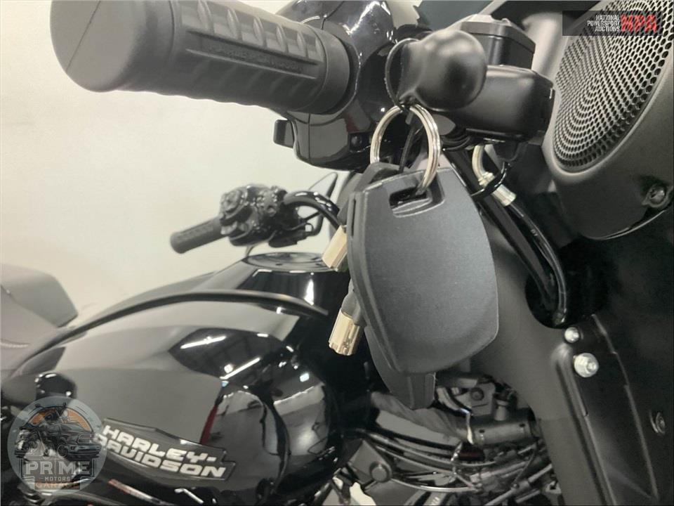 2024 Harley-Davidson FLHX STREET GLIDE — фото 10
