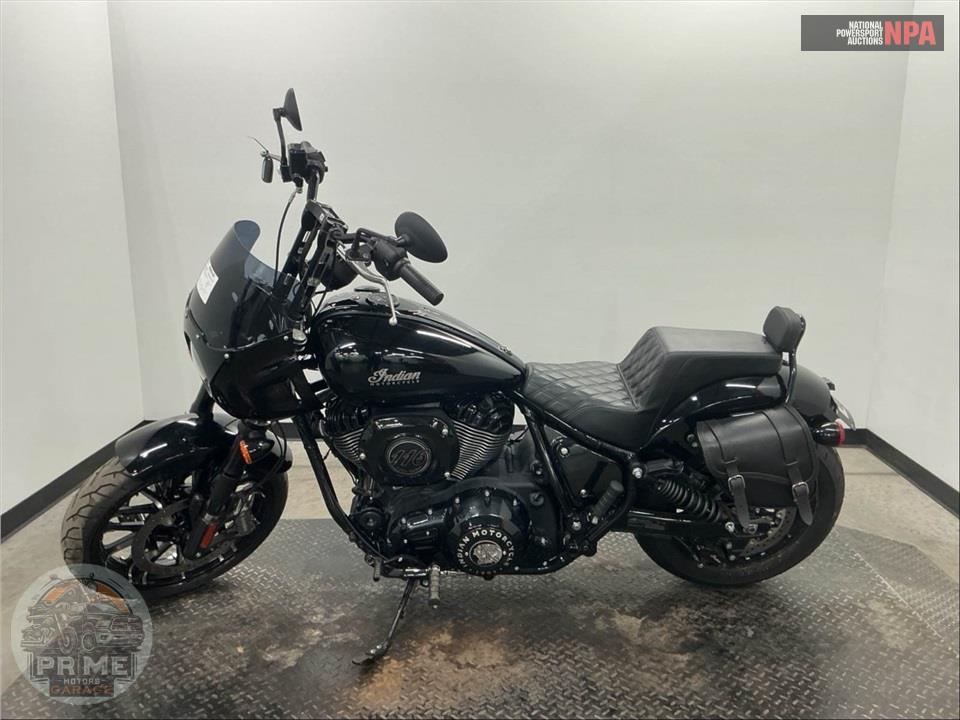 2024 Indian Motorcycle SPORT CHIEF (BLACK) — фото 3