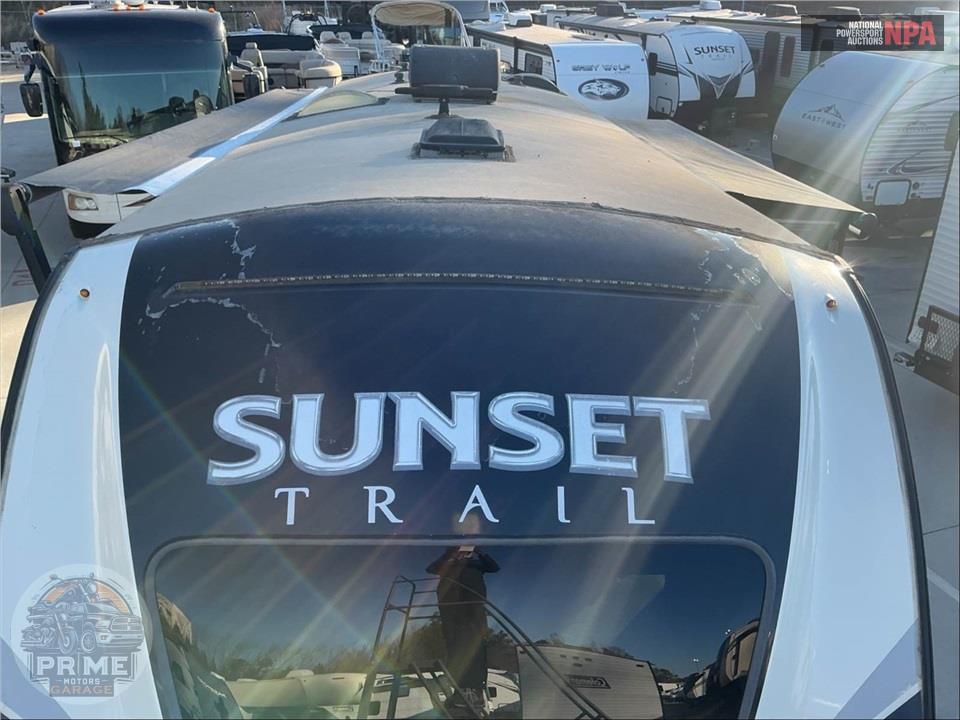 2017 Crossroads Rv M-26 SI - SUNSET TRAIL GRAND RESERVE SERIES — фото 51