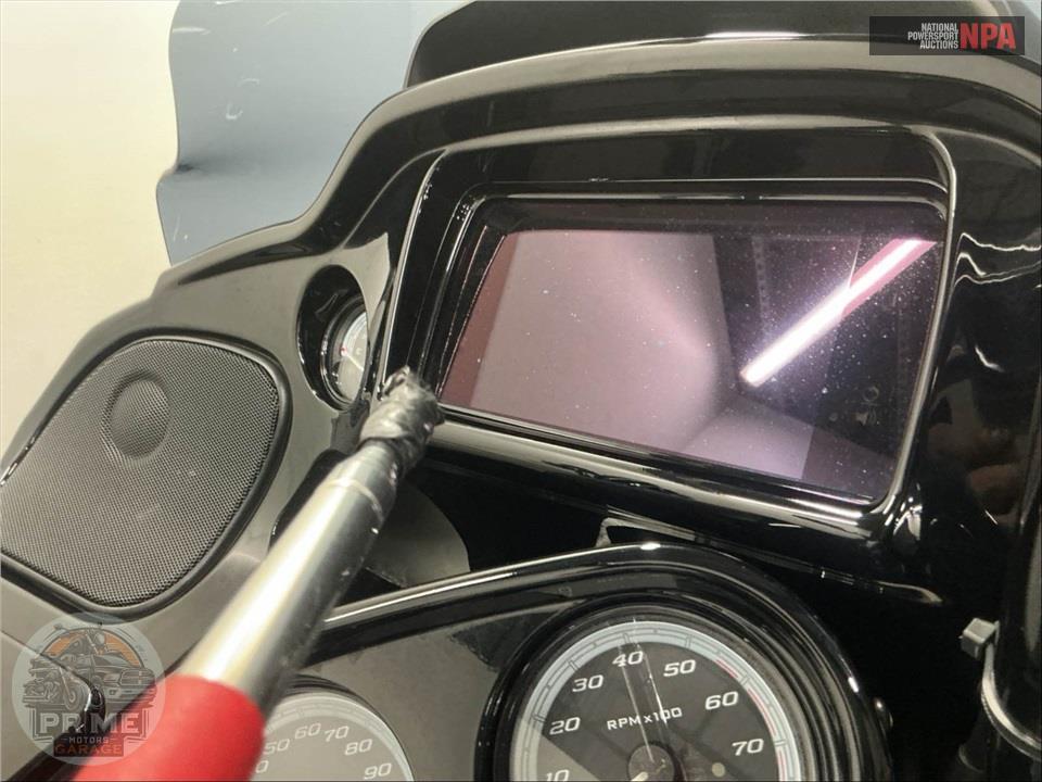 2024 Harley-Davidson FLTRK ROAD GLIDE LIMITED — фото 30