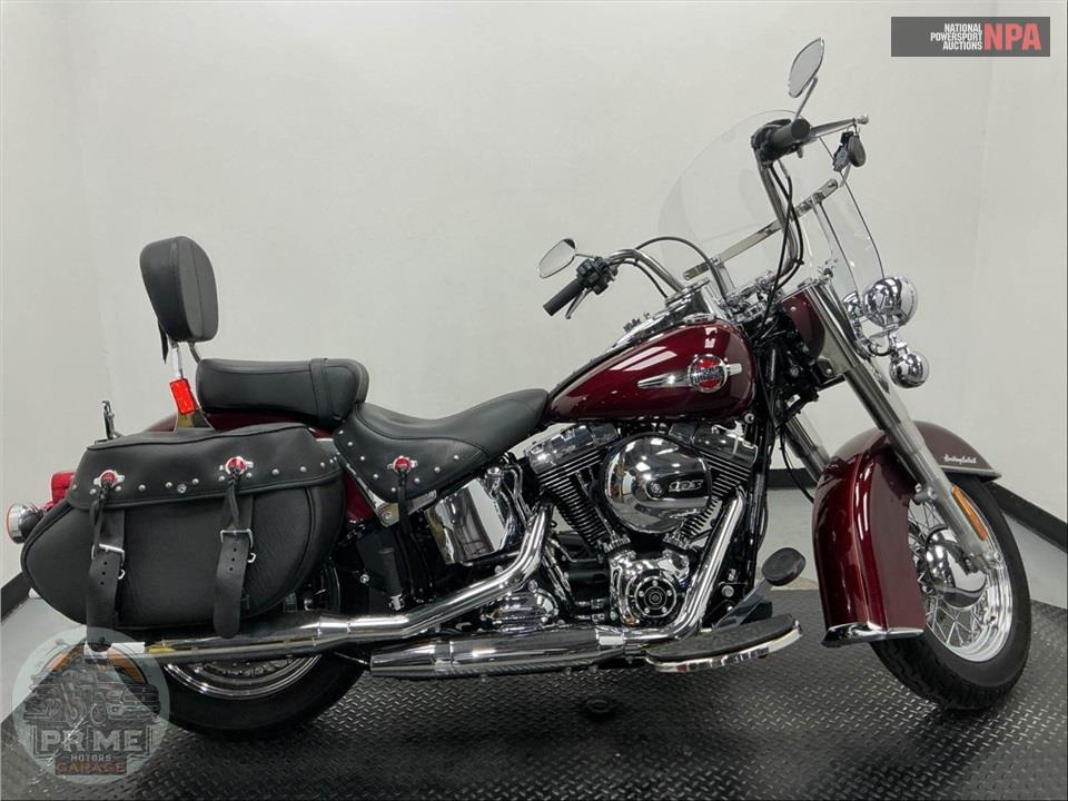 2017 Harley-Davidson FLSTC HERITAGE SOFTAIL CLASSIC — фото 1