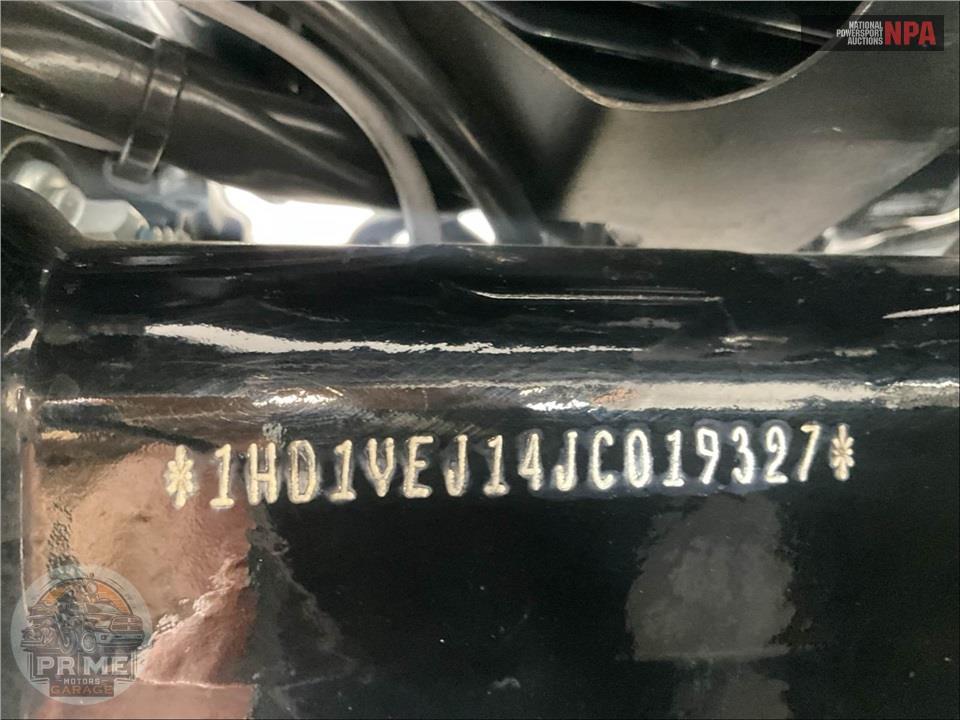 2018 Harley-Davidson FXBR BREAKOUT — фото 27