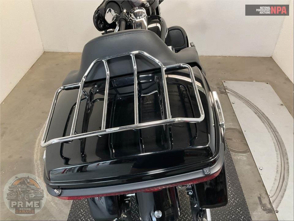 2022 Harley-Davidson FLHTK ULTRA LIMITED — фото 25