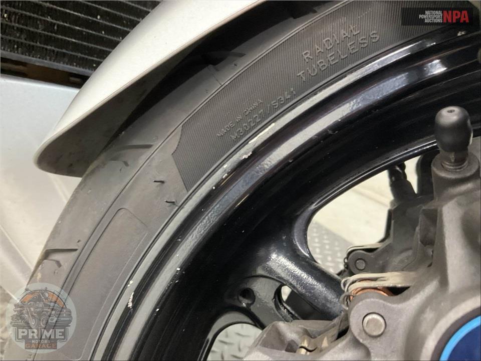 2003 Yamaha FJR1300 STANDARD SHIFT CA MODEL — фото 38