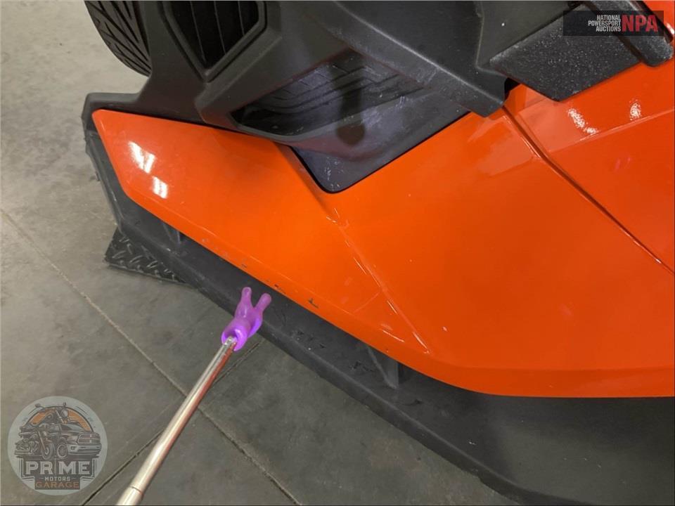 2024 Polaris SLINGSHOT SL AUTODRIVE — фото 13