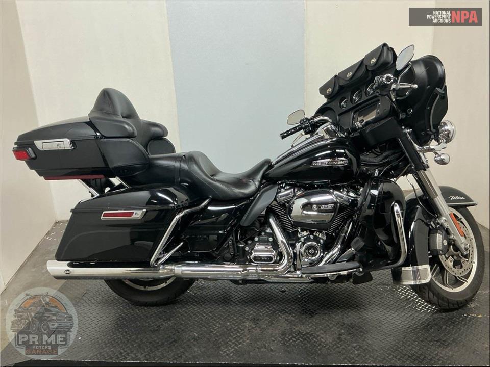 2018 Harley-Davidson FLHTCU ELECTRA GLIDE ULTRA CLASSIC — фото 1