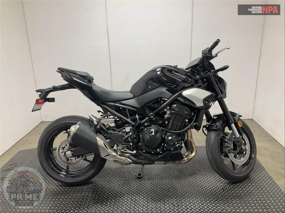 2025 Kawasaki Z900 ABS — фото 1