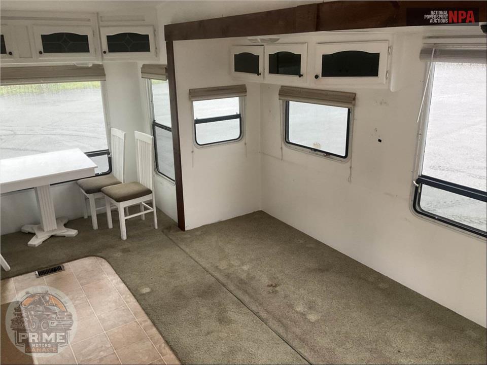 2008 Cedar Creek M-30LSTS (*) - SILVERBACK FIFTH WHEEL SERIES — фото 6