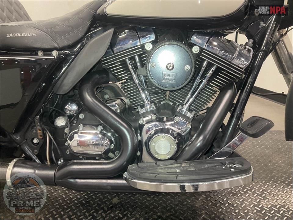 2011 Harley-Davidson FLHP POLICE ROAD KING — фото 6