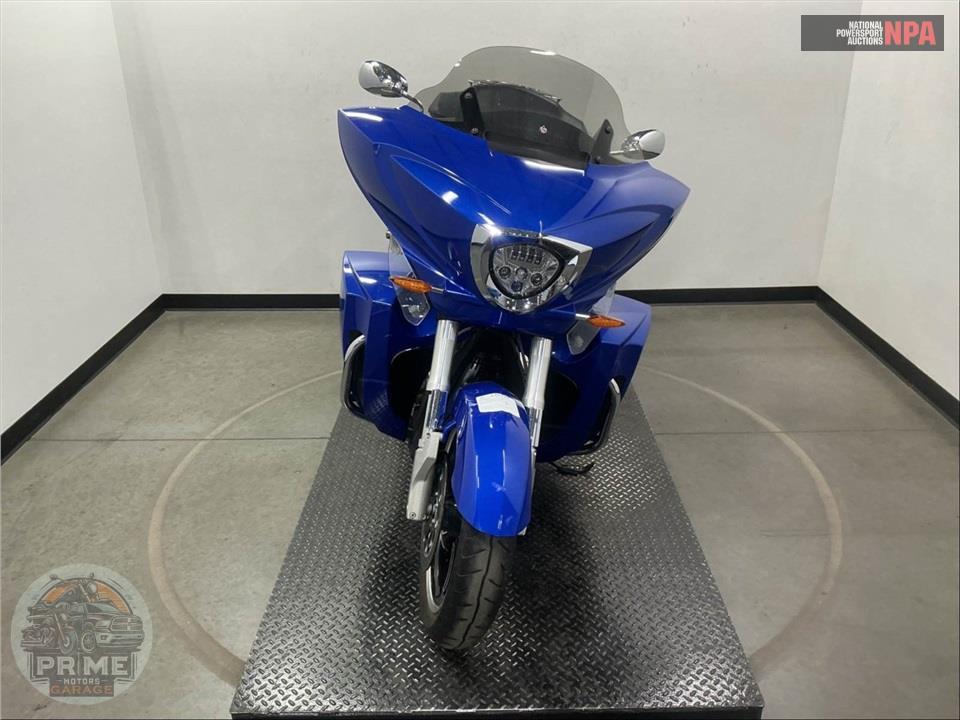 2013 Victory Motorcycles CROSS COUNTRY TOUR BLUE — фото 2