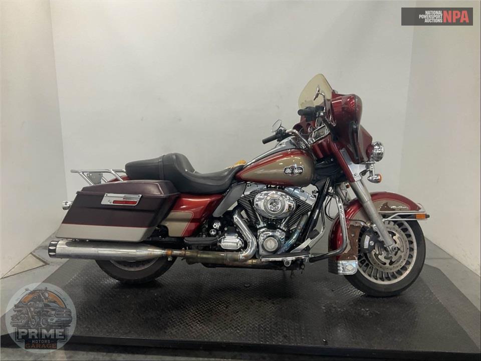 2009 Harley-Davidson FLHTCU ULTRA CLASSIC ELECTRA GLIDE — фото 1