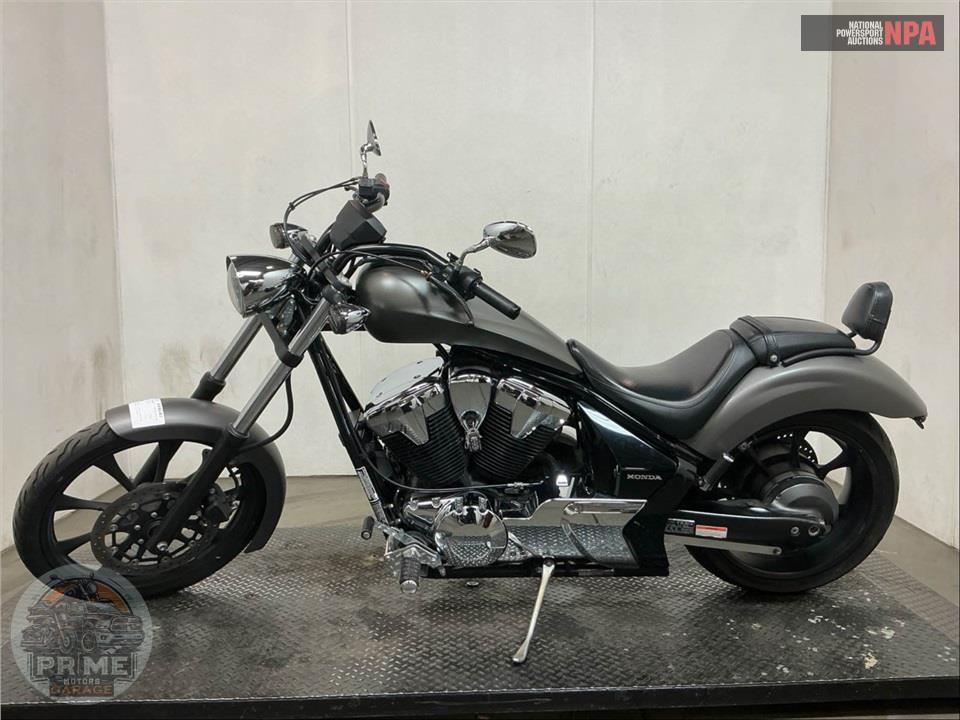 2016 Honda VT13CXG FURY — фото 3