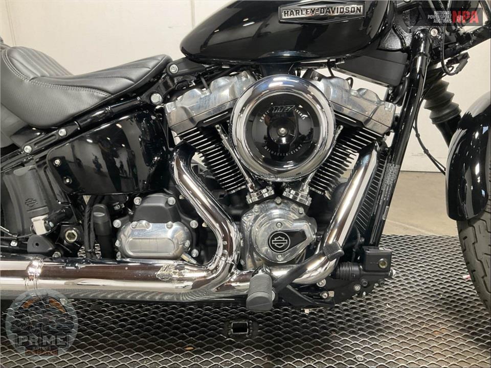 2025 Harley-Davidson FXBB STREET BOB — фото 6