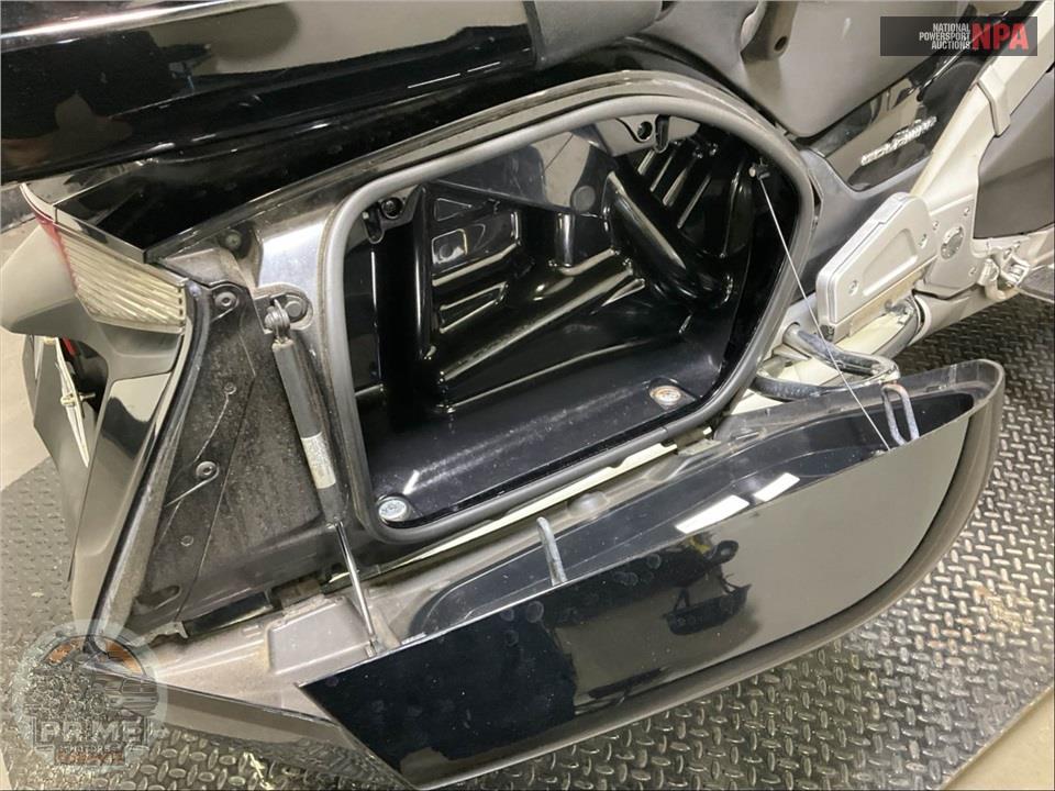 2015 Honda GL18HPMF GOLDWING — фото 35