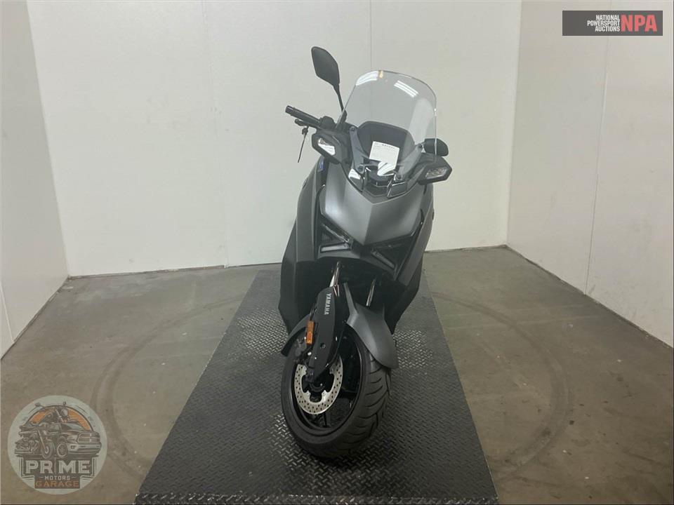 2025 Yamaha XMAX — фото 2