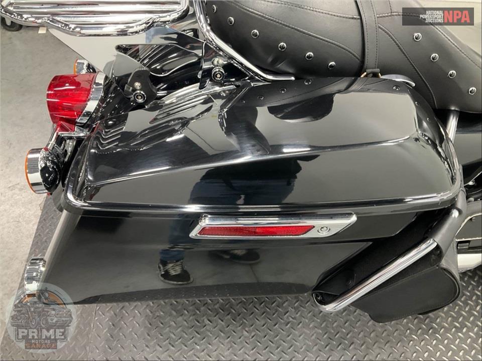 2019 Harley-Davidson FLHR ROAD KING — фото 19