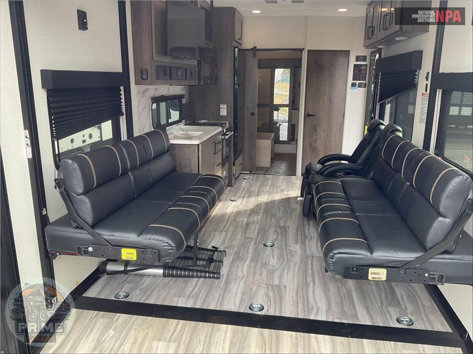 2023 Alliance Rv M-21T15 - VALOR FIFTH WHEEL SERIES — фото 17